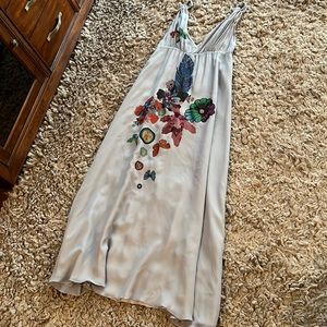 Meghan Fabulous Long Silk Dress with Floral Design Size 4